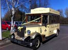 Vintage style bus for weddings in Portsmouth
